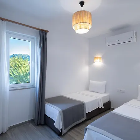 Base Selimiye 酒店 *