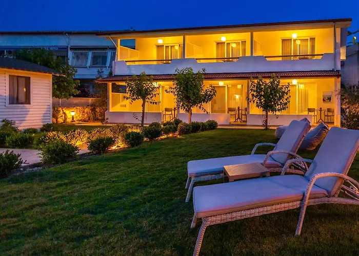 Base Selimiye Hotel 5*