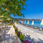 Hotel Base Selimiye