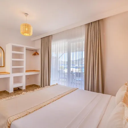 Base Selimiye Szálloda 5*