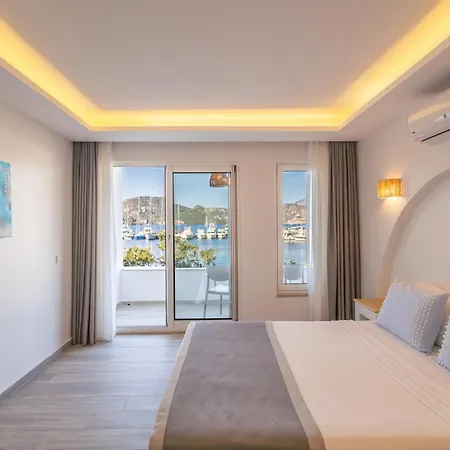 Hotel Base Selimiye 5*