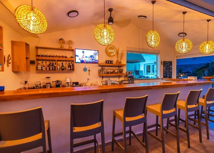 Ξενοδοχείο Base Selimiye