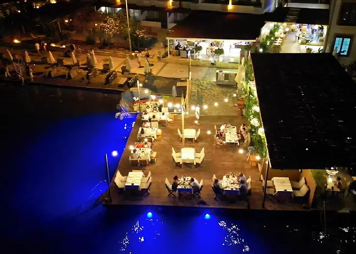 Base Selimiye Μαρμαρίς