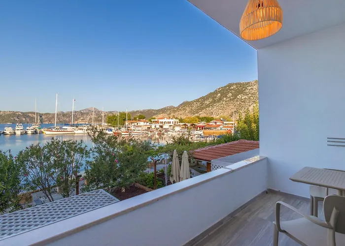 Base Selimiye Ξενοδοχείο *