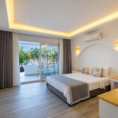 Base Selimiye * Marmaris