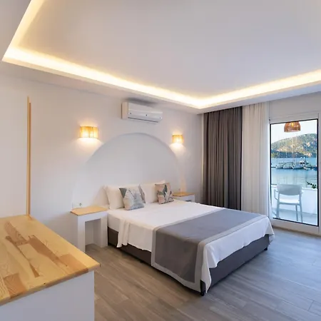 Base Selimiye Hotel 5*