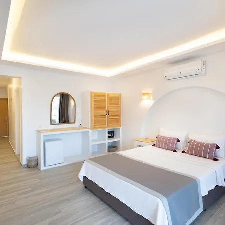 Base Selimiye فندق مرمريس