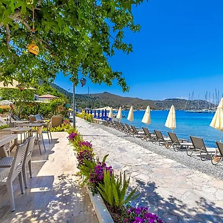 Base Selimiye