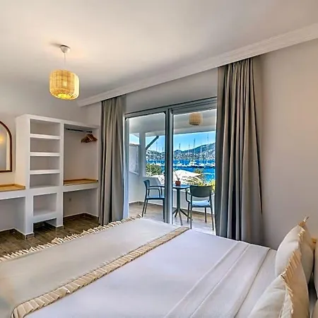 Base Selimiye Marmaris