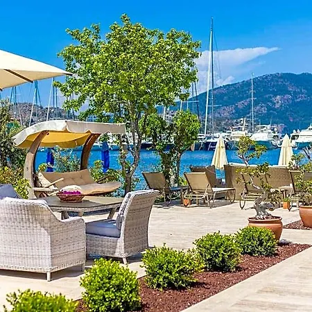 Base Selimiye