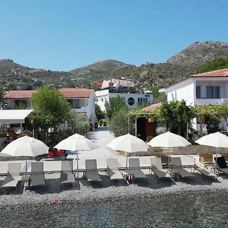 Hotel Base Selimiye *