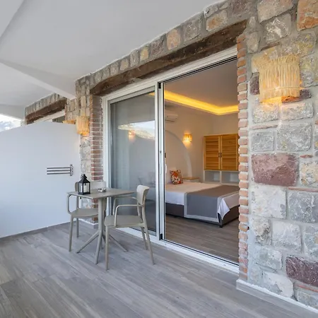 Base Selimiye מלון 5*