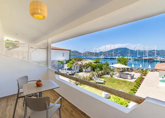 Base Selimiye Hotel Marmaris