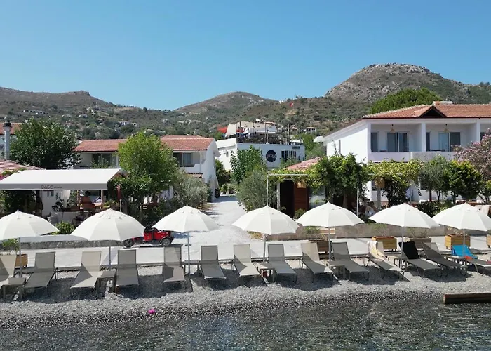 Hotel Base Selimiye *