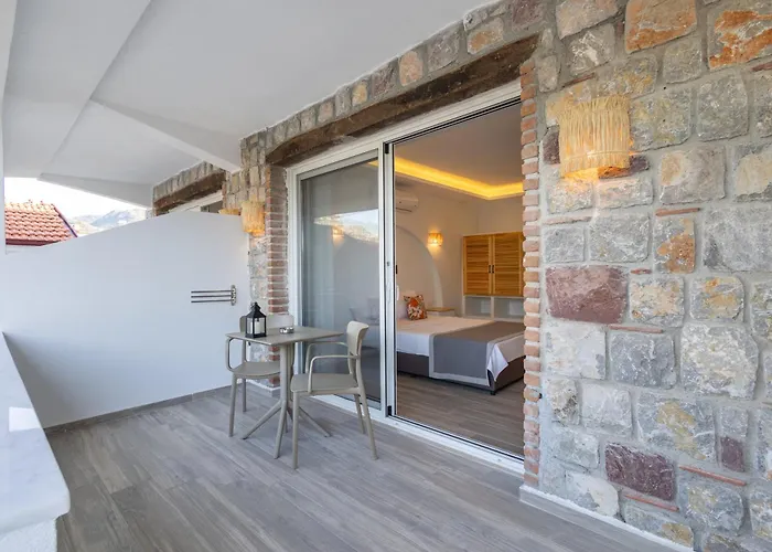 Base Selimiye Hotel *